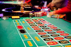 Jewels of Prosperity slot game reels on mobile phone screen